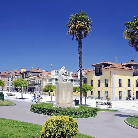 Antiguo Casino Hotel 3*