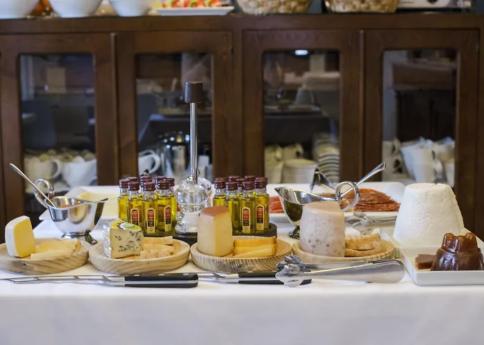 Antiguo Casino Hotel 3*